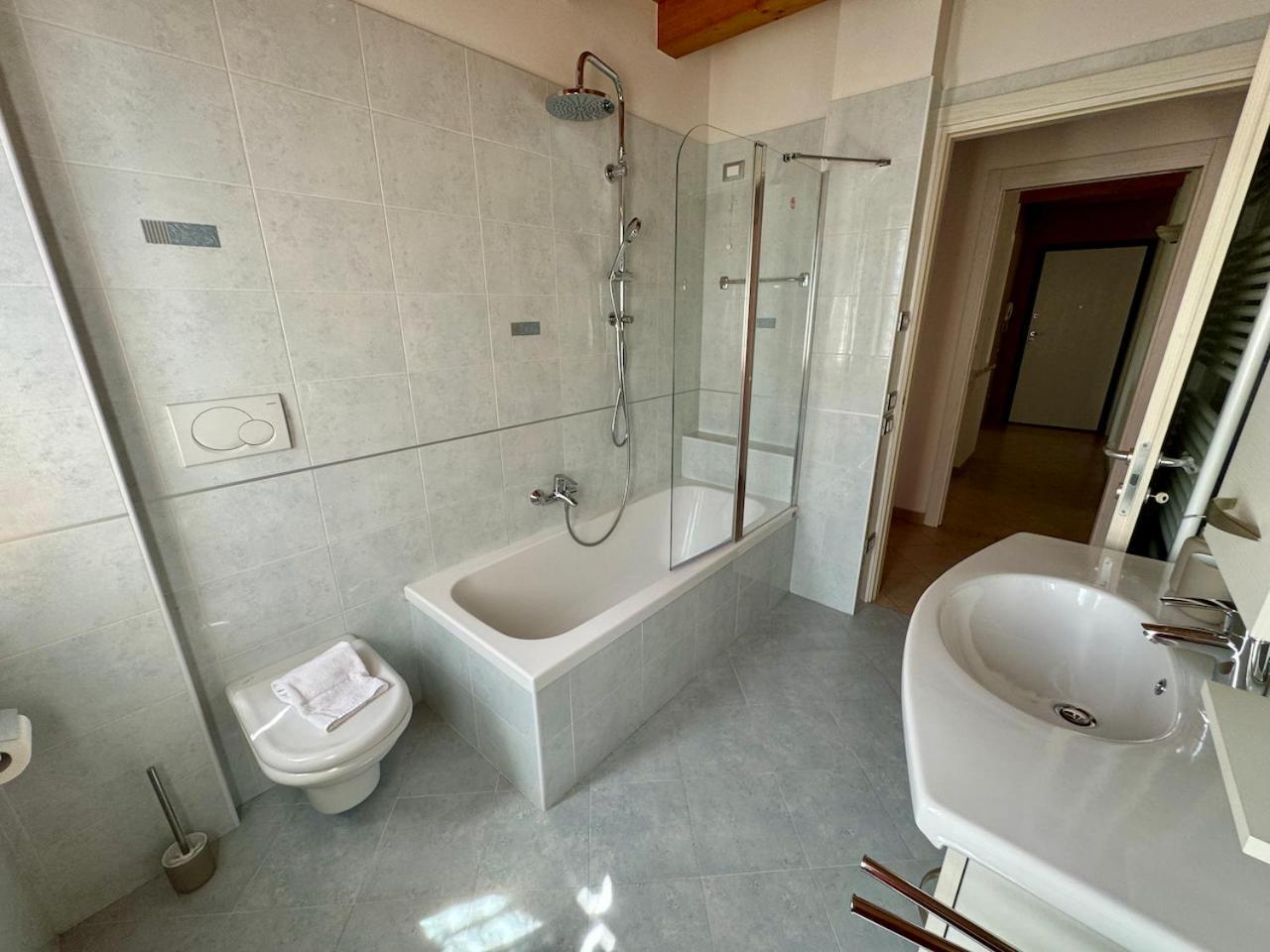 Ai Fol 6 - Stazione E Centro Apartment Feltre Ngoại thất bức ảnh